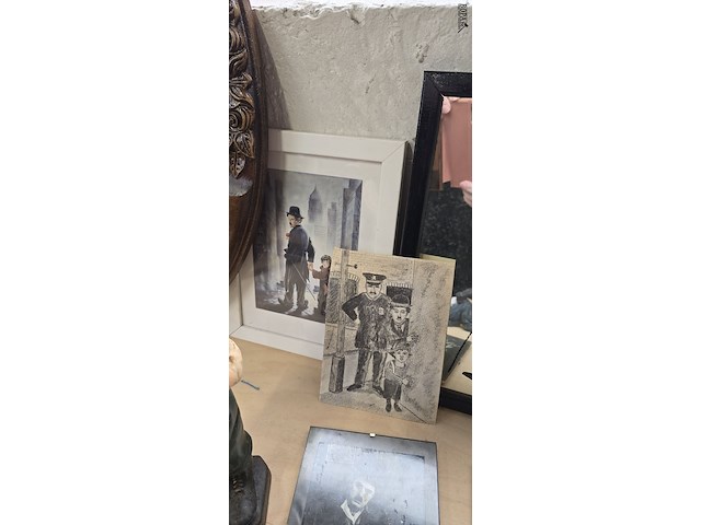 Lot 9 - lot chaplin figuren en kaders ong 13 stuks - afbeelding 8 van  9