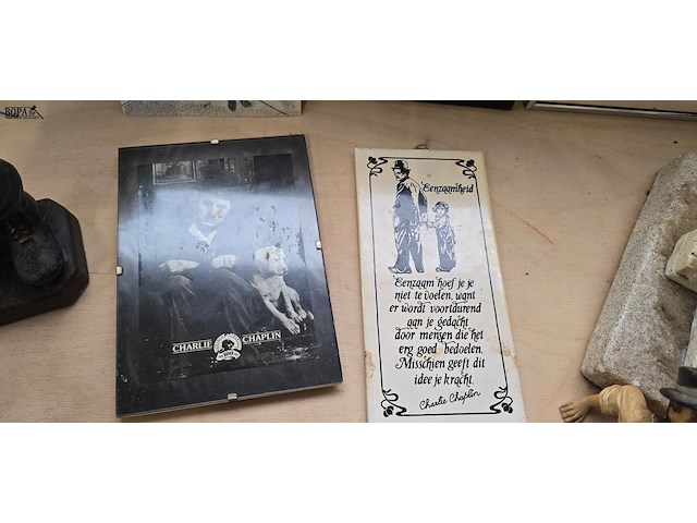 Lot 9 - lot chaplin figuren en kaders ong 13 stuks - afbeelding 9 van  9