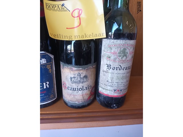Lot 9 - oude wijnen. 8 stuks - afbeelding 4 van  4