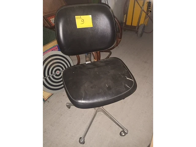 Lot 9 - retro bureaustoel - afbeelding 1 van  3