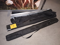 Lot 9 - roll-up banner. 4 stuks - afbeelding 2 van  2