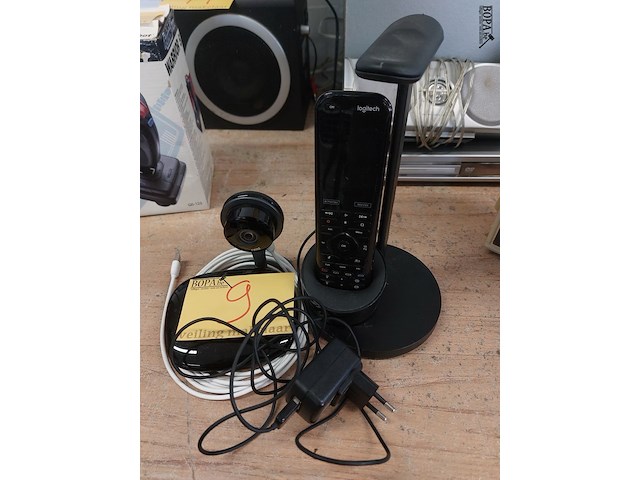 Lot 9 - set logitech - afbeelding 1 van  3