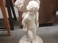 Lot 9 - sokkel met beeld kat - afbeelding 3 van  4