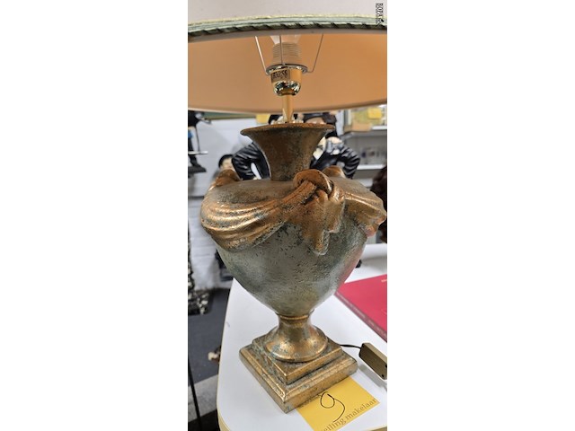 Lot 9 - vintage tafellamp - afbeelding 2 van  3