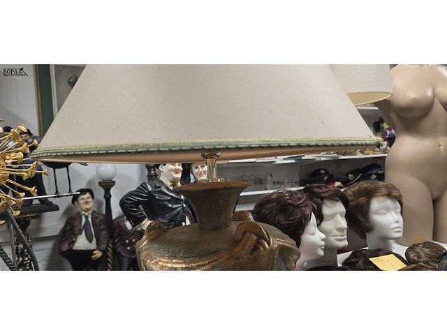 Lot 9 - vintage tafellamp - afbeelding 3 van  3