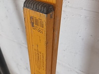 Lot 9 - waterpas ironside. 2 stuks - afbeelding 3 van  4