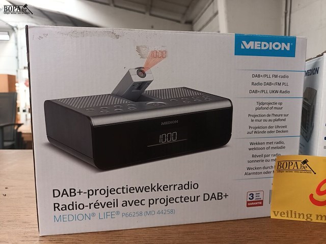 Lot 9 - wekkerradio's - 2 stuks - afbeelding 3 van  3