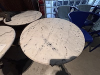 Lot 9 ronde terrastafels incl 14 stoelen - afbeelding 2 van  5