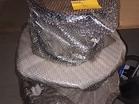 Lot 90 - bijzettafels. 3 stuks - afbeelding 1 van  4