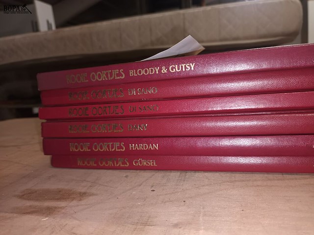 Lot 90 - boeken rooie oortjes - afbeelding 6 van  6