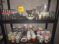 Lot 90 - keukenmateriaal en huisraad - afbeelding 3 van  5