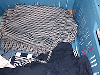 Lot 90 - kledij - afbeelding 5 van  5