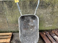 Lot 90 - kruiwagen vabor