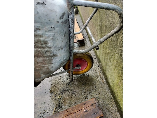 Lot 90 - kruiwagen vabor - afbeelding 2 van  2