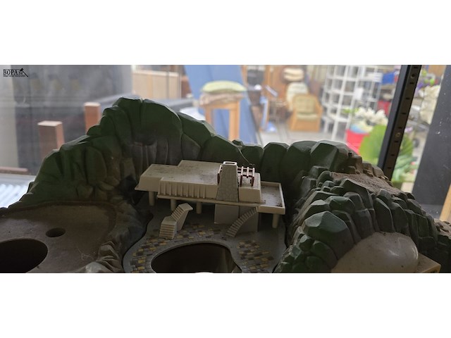 Lot 90 - matchbox thunderbirds tracy island - afbeelding 4 van  4