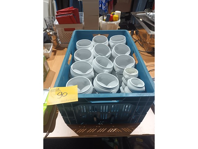 Lot 90 - soeptassen - afbeelding 1 van  3