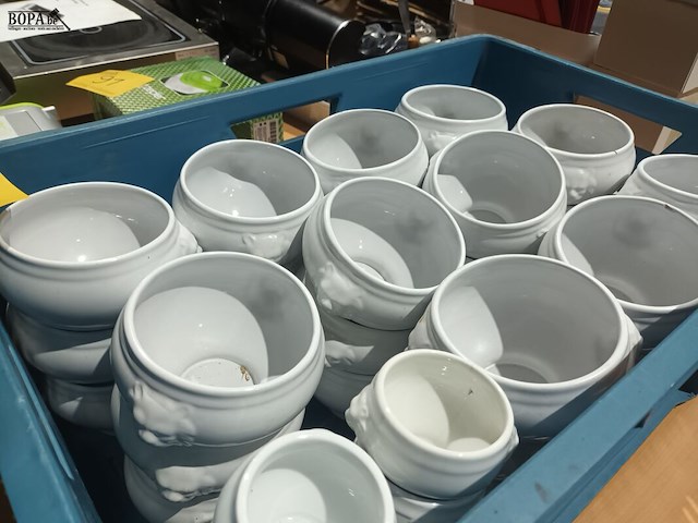 Lot 90 - soeptassen - afbeelding 2 van  3