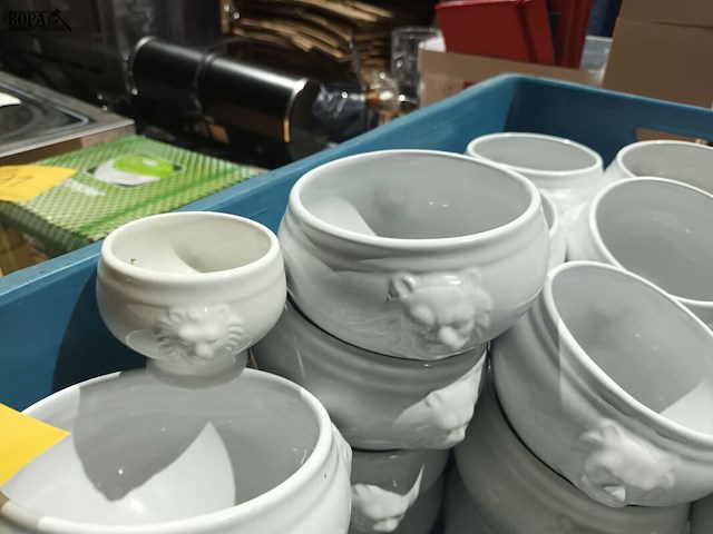 Lot 90 - soeptassen - afbeelding 3 van  3