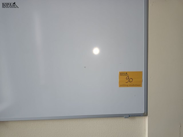 Lot 90 - whiteboard. 2 stuks - afbeelding 2 van  2