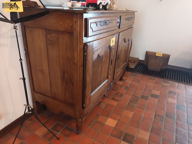 Lot 91 - antieke bordenkast - afbeelding 2 van  5