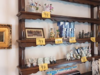 Lot 91 - antieke bordenkast - afbeelding 3 van  5