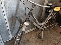 Lot 91 - damesfiets avenue - afbeelding 3 van  3