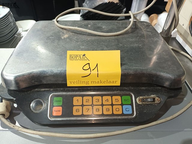 Lot 91 - digitale weegschaal ishida - afbeelding 2 van  4