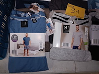 Lot 91 - herenkledij - afbeelding 2 van  5