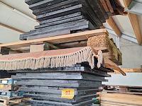Lot 91 - houten tafel. 2 stuks - afbeelding 1 van  2