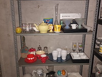 Lot 91 - keukenmateriaal en huisraad - afbeelding 1 van  5
