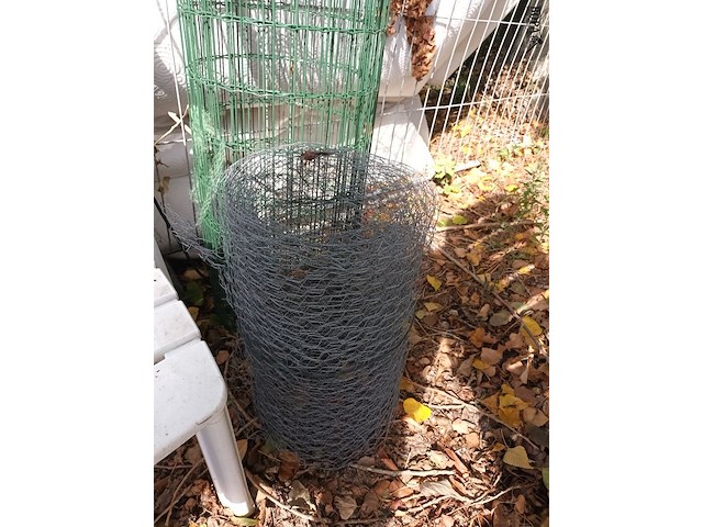 Lot 91 - restrol tuindraad en kippengaas - afbeelding 3 van  4