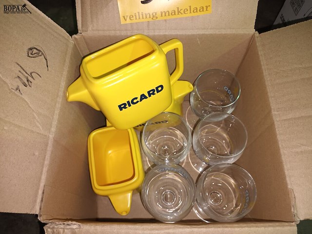 Lot 91 - ricard glazen en kannen. 8 stuks - afbeelding 3 van  3