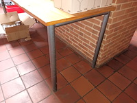 Lot 91 - tafel - afbeelding 2 van  3