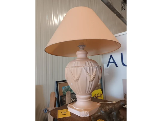 Lot 91 - tafellamp - afbeelding 1 van  3