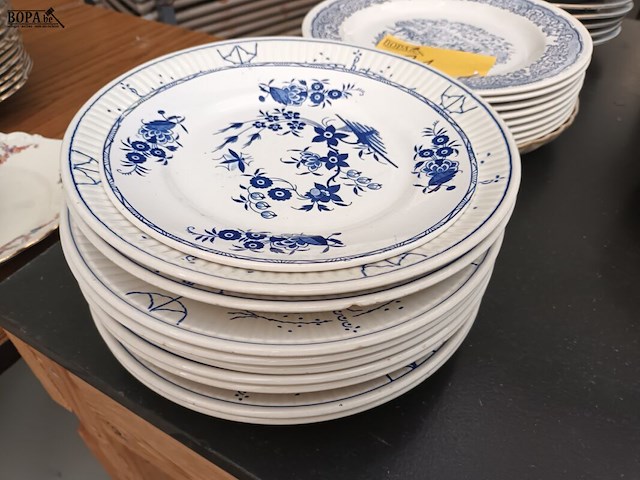 Lot 91 - vintage borden. 25 stuks - afbeelding 1 van  6