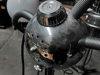 Lot 91 - vintage haardrooglamp '60 - eyeboll lamp in chroom - collect - afbeelding 6 van  6