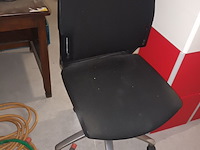 Lot 92 - bureaustoel - afbeelding 1 van  3