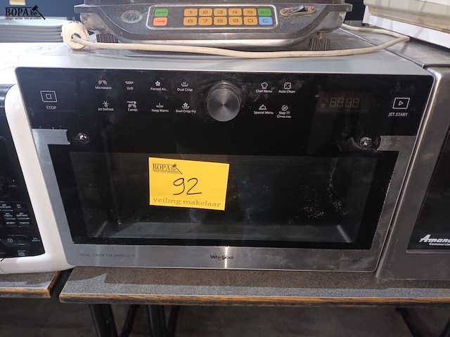 Lot 92 - combi microgolfoven whirlpool - afbeelding 1 van  4