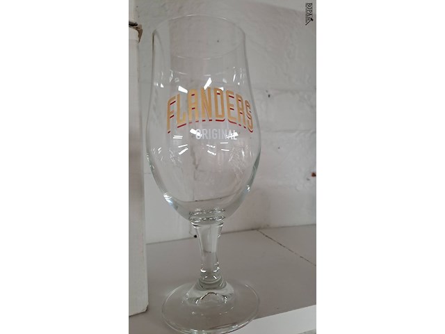 Lot 92 - flanders original glazen 12 stuks - afbeelding 1 van  2