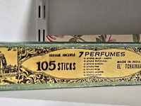 Lot 92 - geur lot - afbeelding 2 van  7