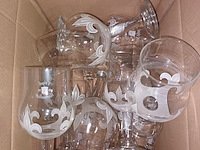 Lot 92 - glazen duvel en karmeliet - afbeelding 3 van  3