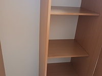 Lot 92 - kleerkast - afbeelding 3 van  4