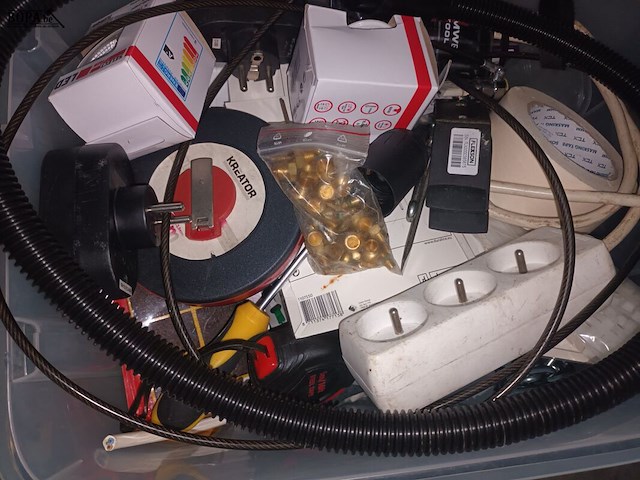 Lot 92 - lot werkmateriaal - afbeelding 3 van  6