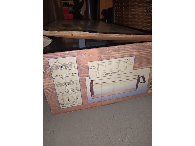 Lot 92 - manuele verstekzaag - afbeelding 3 van  3