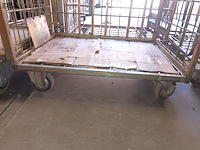 Lot 92 - rolcontainer. 2 stuks - afbeelding 2 van  4
