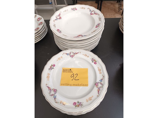 Lot 92 - vintage borden. 17 stuks - afbeelding 1 van  4