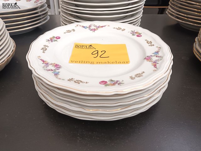 Lot 92 - vintage borden. 17 stuks - afbeelding 2 van  4