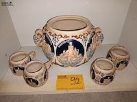 Lot 92 - vintage punch bowl set. 5 stuks - afbeelding 1 van  5