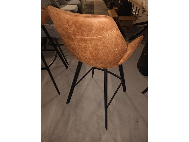 Lot 93 - barkruk. 2 stuks - afbeelding 3 van  5