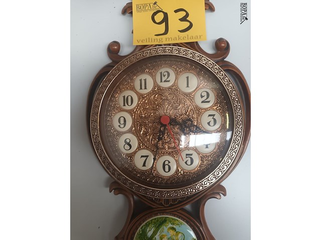 Lot 93 - barometer in plastiek - afbeelding 3 van  4